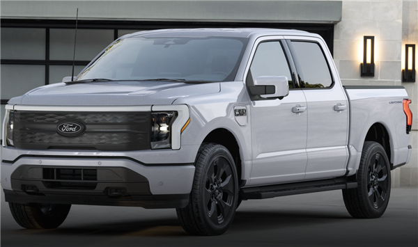 捕魚機：逆襲登頂！福特F-150 Lightning超越特斯拉Cybertruck成最暢銷的電動皮卡